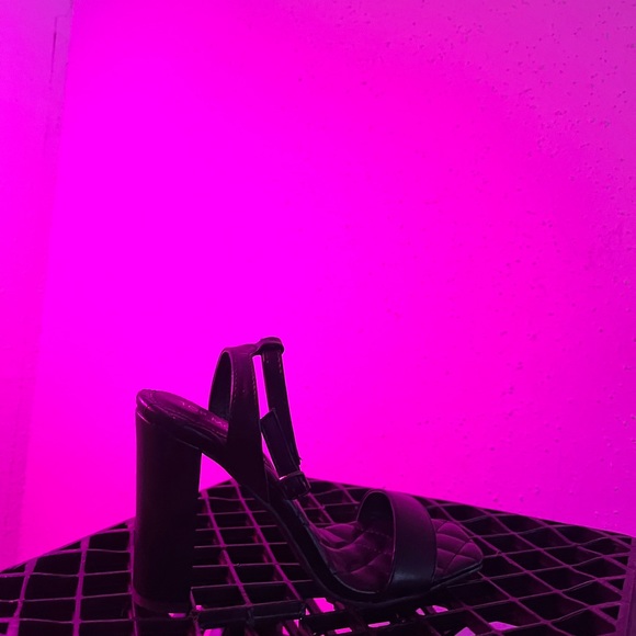 Black Open Toe Heels - Picture 3 of 7